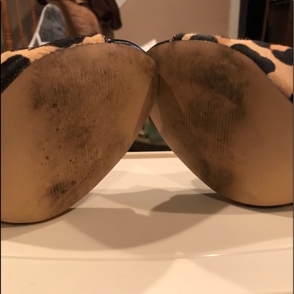 Anne Klein Leopard patent calf hair heels. Sz 6 - Picture 6 of 11